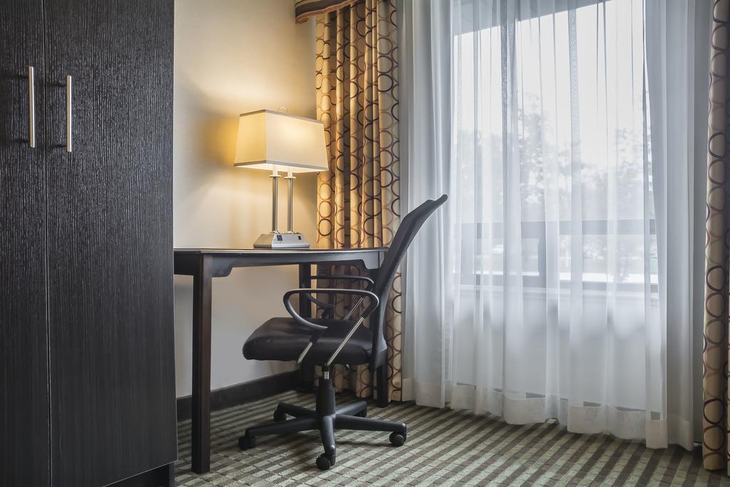 Comfort Inn Chatham-Kent Buitenkant foto