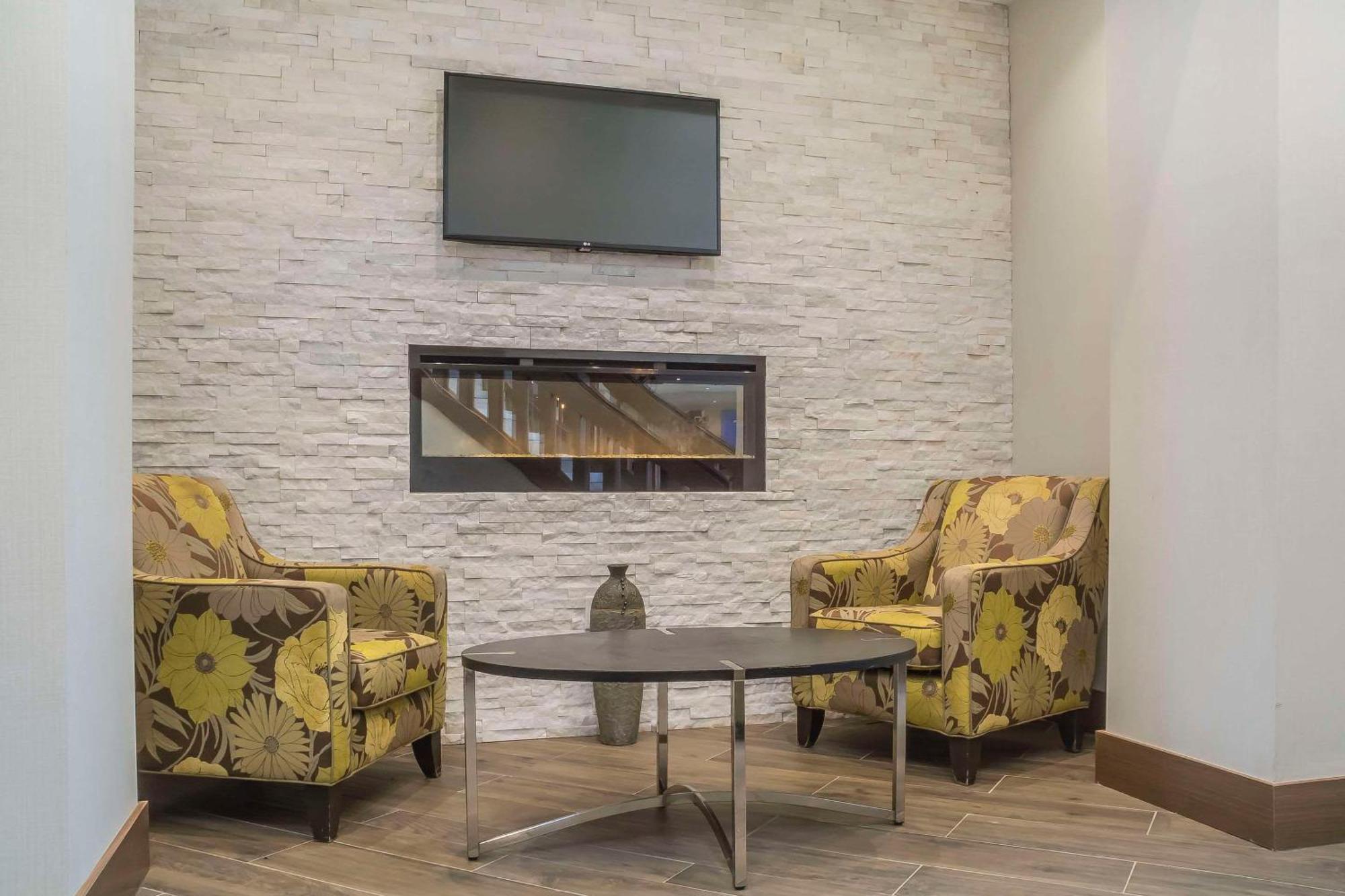 Comfort Inn Chatham-Kent Buitenkant foto